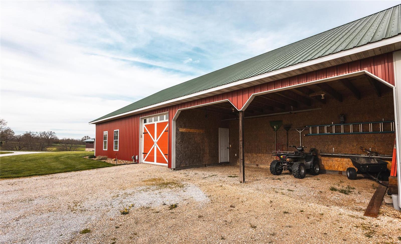 Old Wire Place - Residential