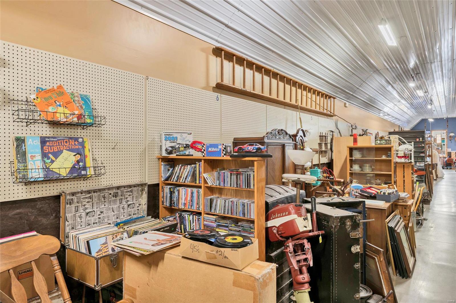 n/a - Commercial Sale