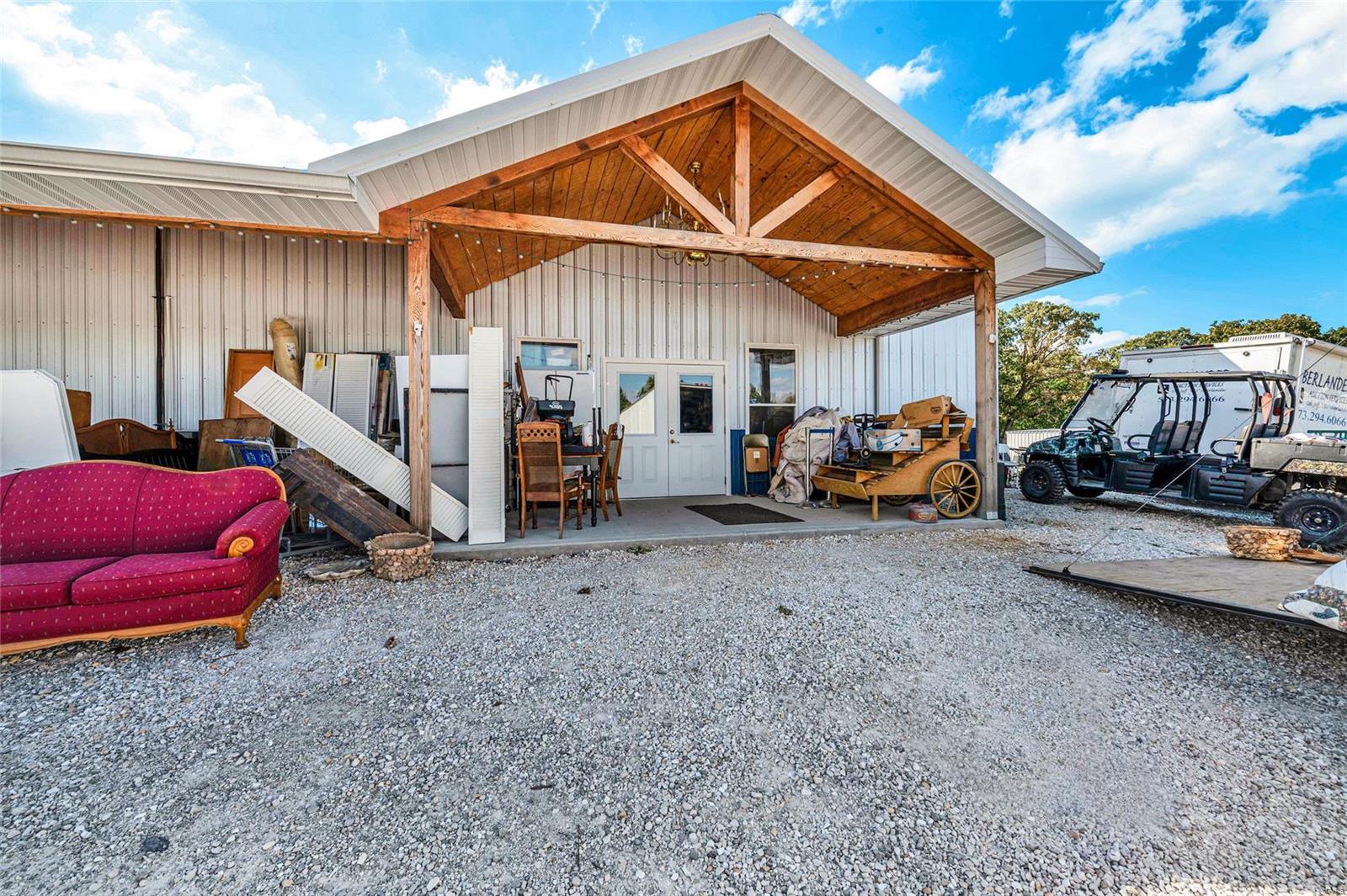 n/a - Commercial Sale