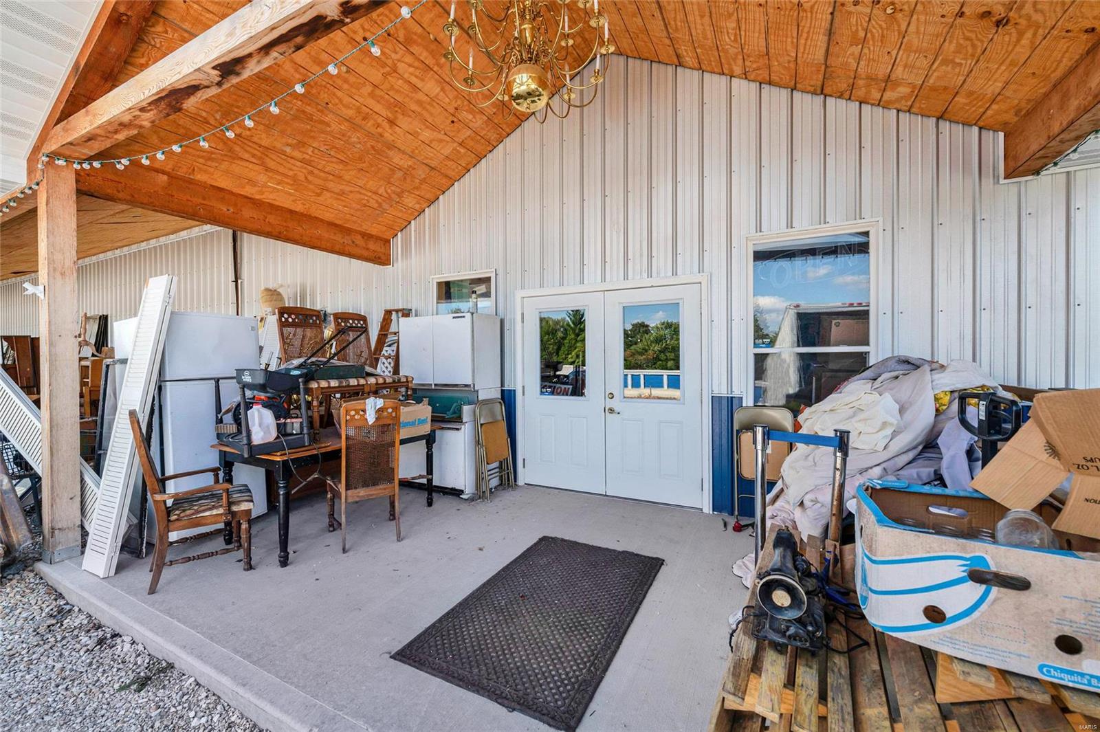 n/a - Commercial Sale