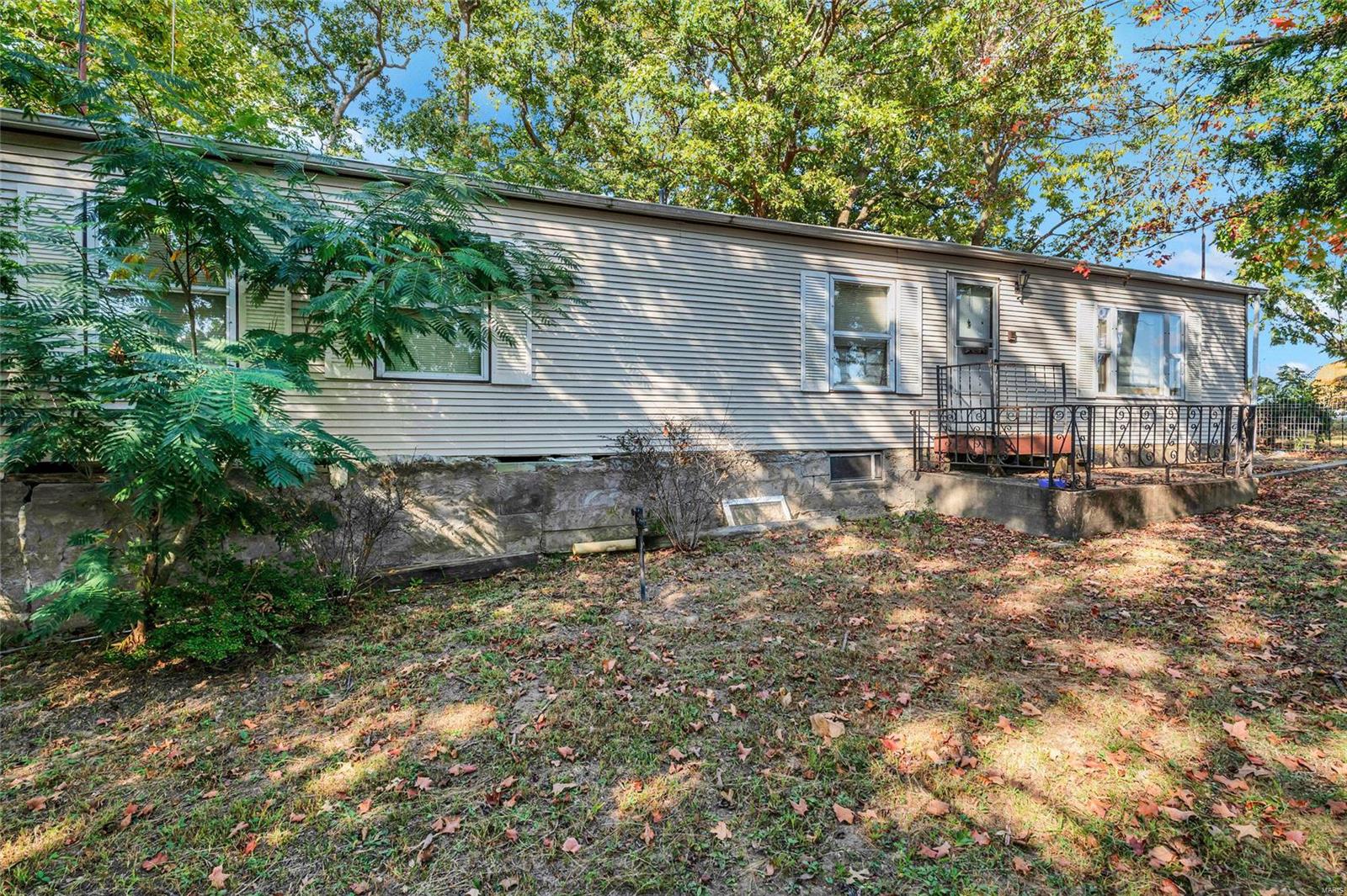 n/a - Commercial Sale