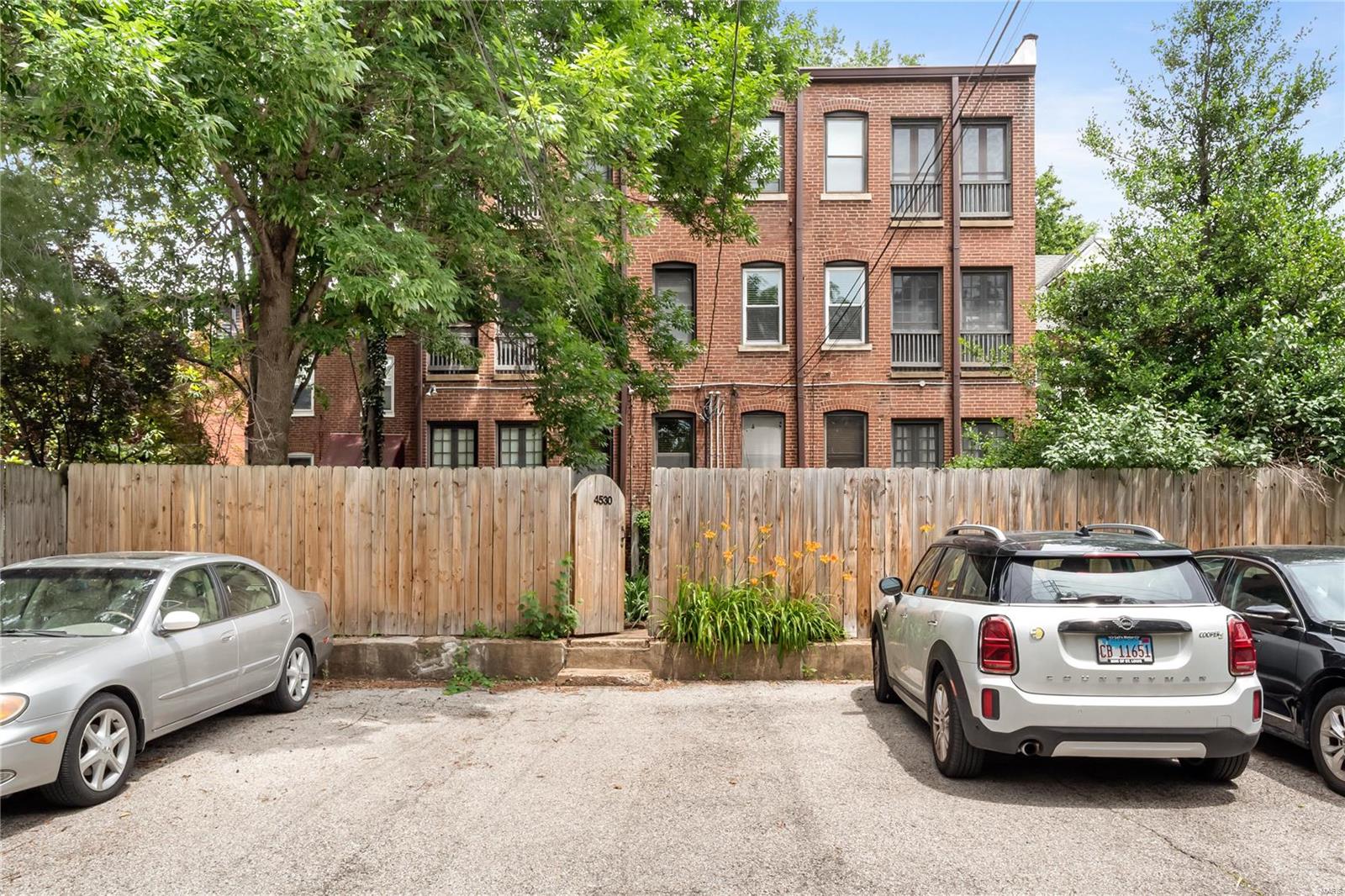 Mcpherson Condos - Residential