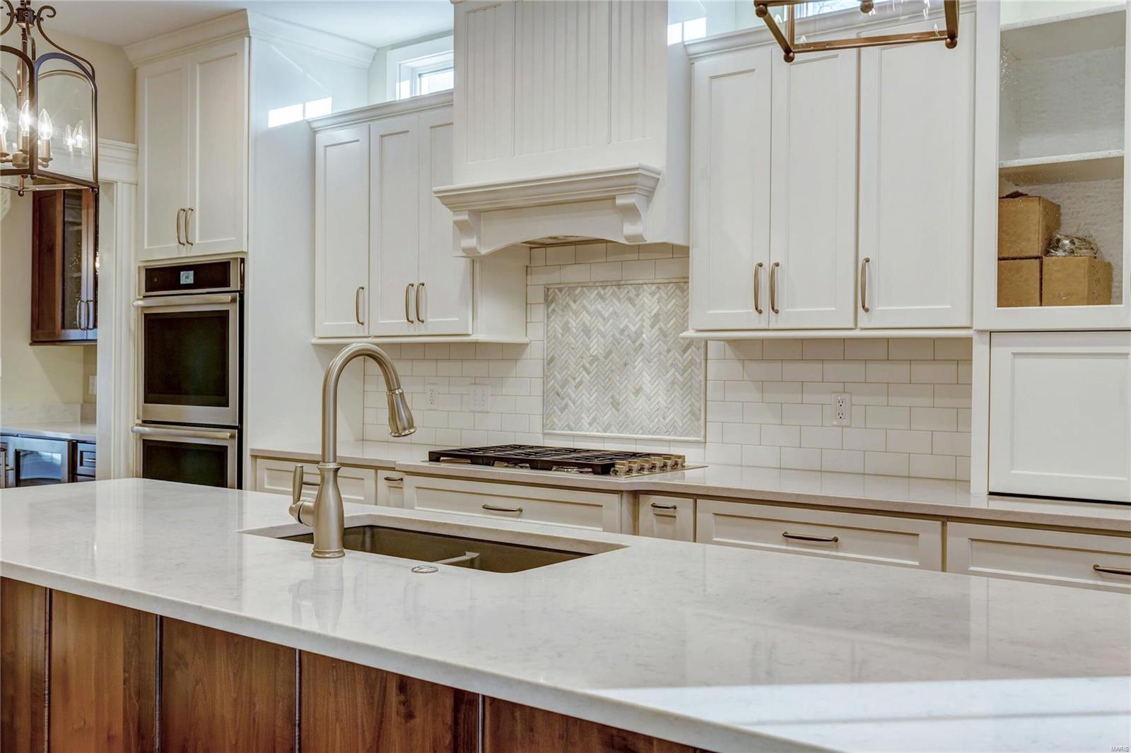 02-152 - Residential