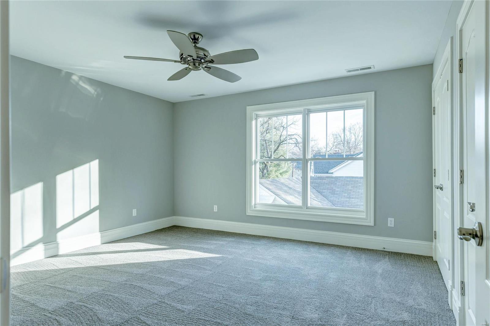 02-152 - Residential