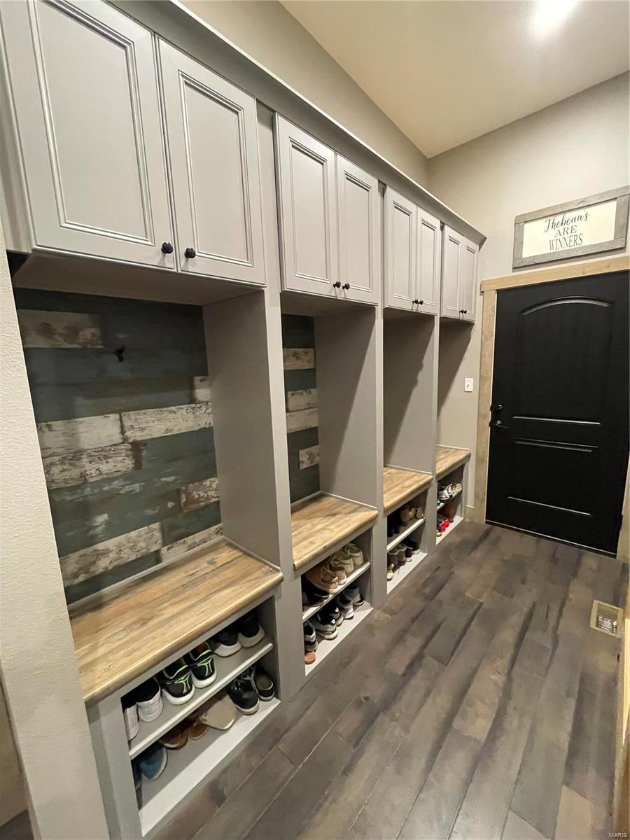 Winchester Hills - Farm