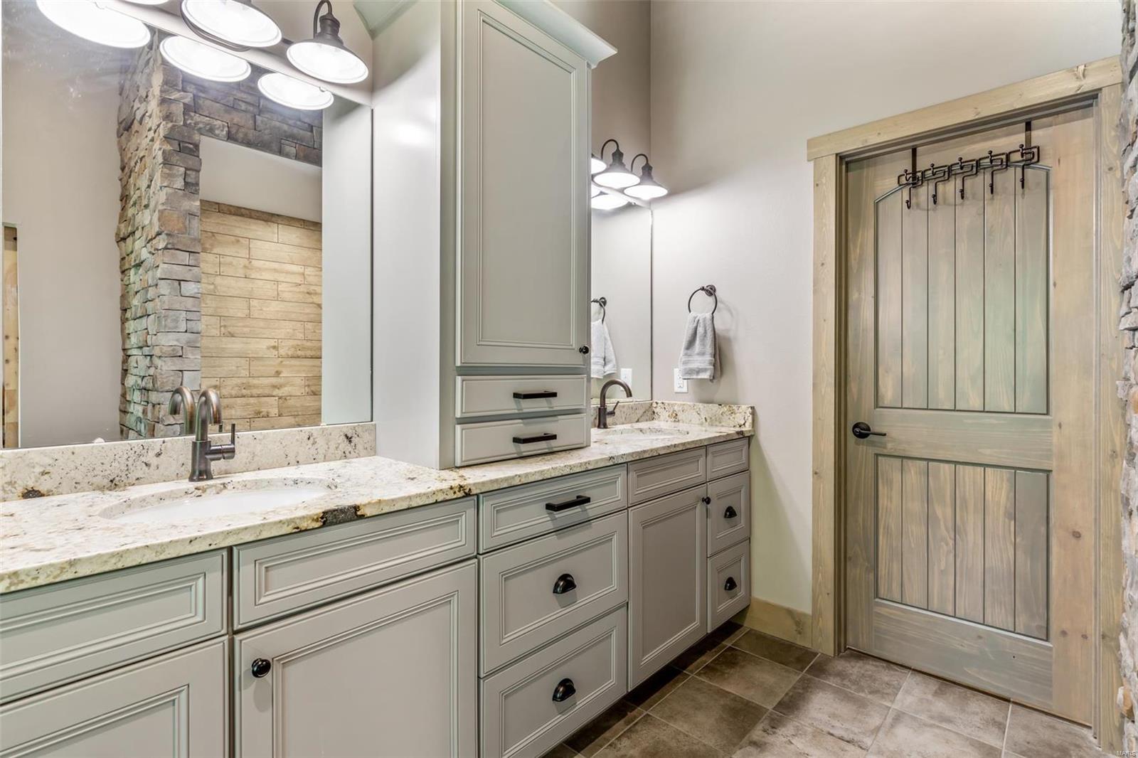 Winchester Hills - Farm