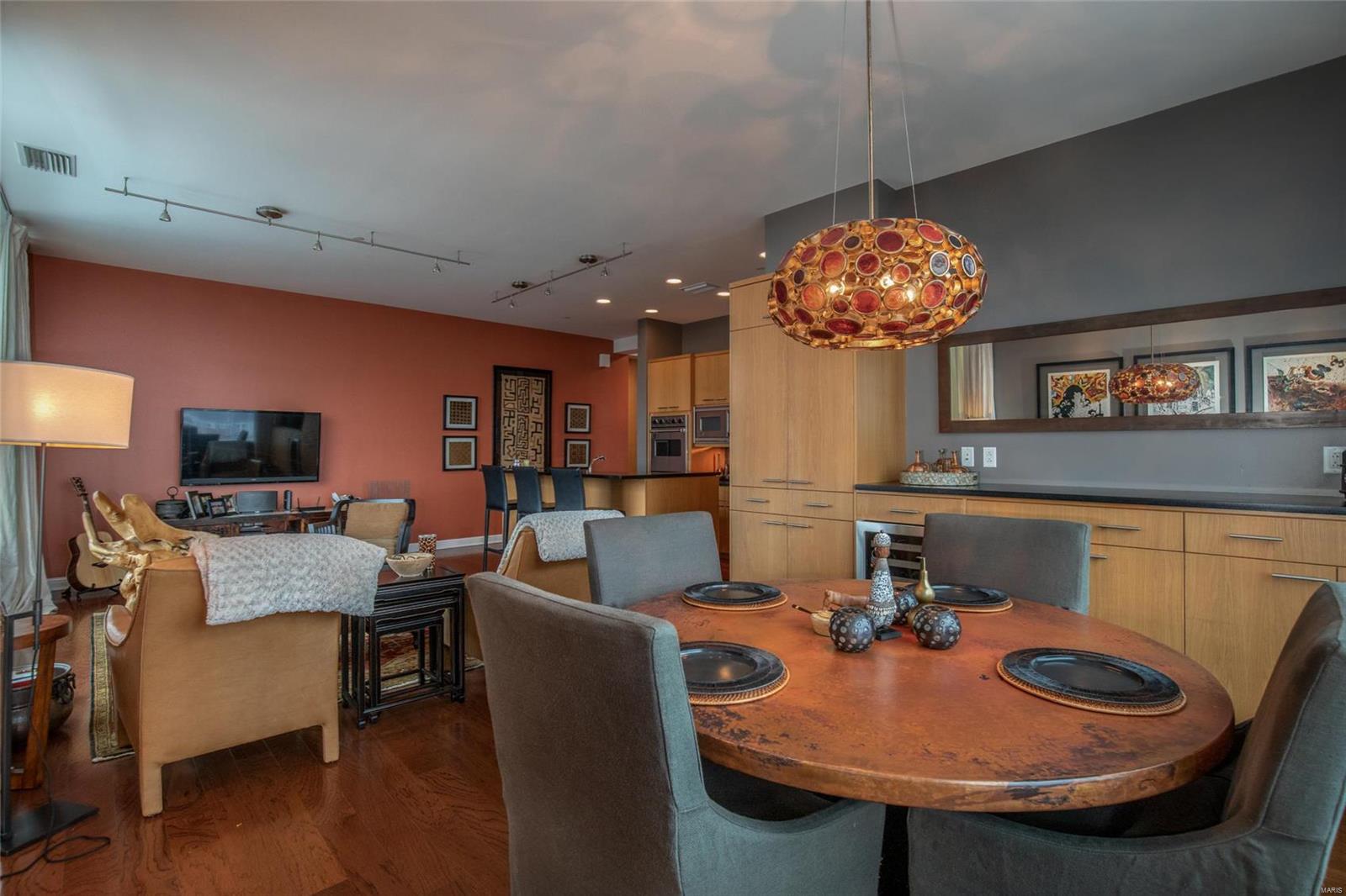 Maryland Walk A Condo - Residential