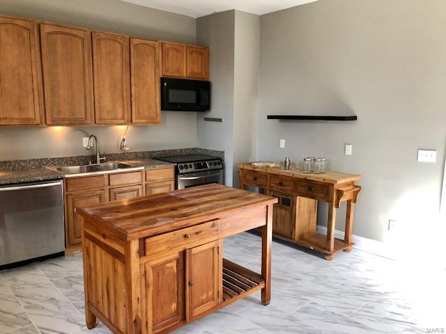 Mcree Place - Residential Lease