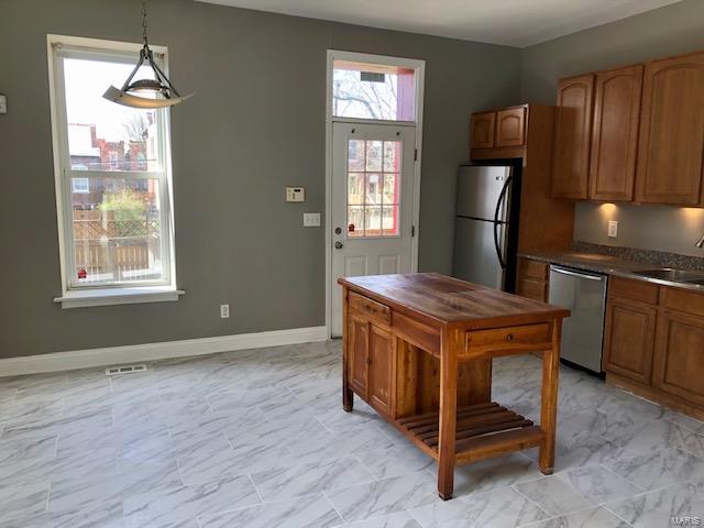Mcree Place - Residential Lease