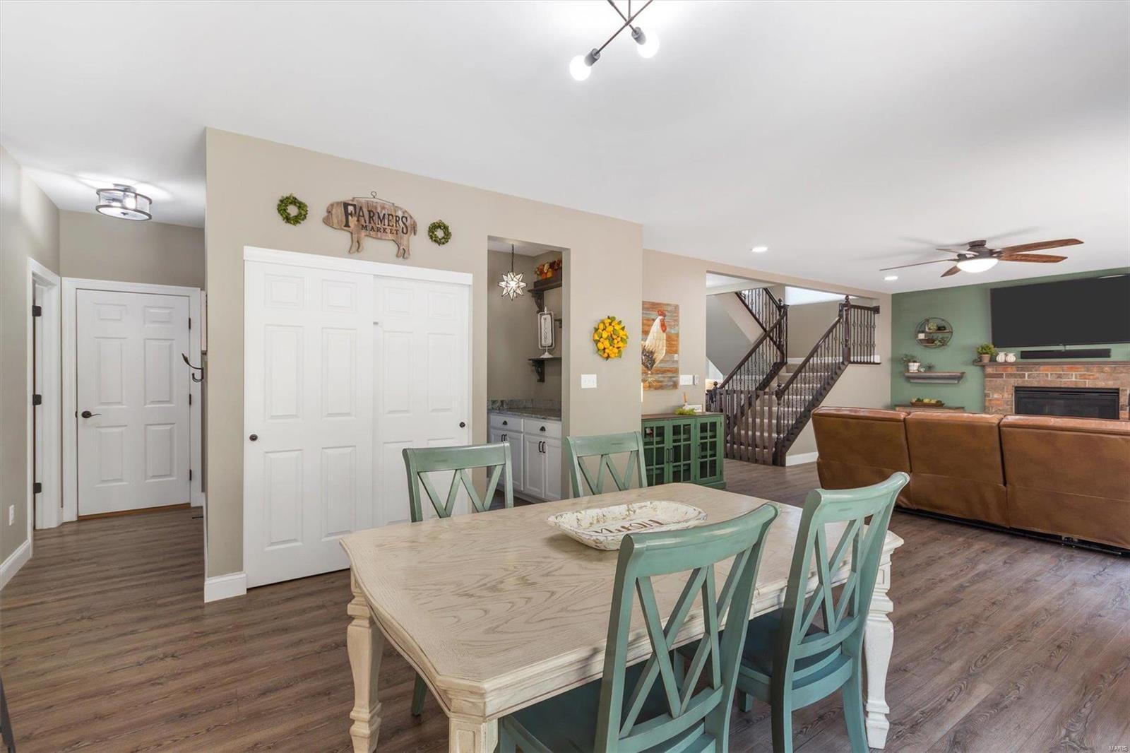 Arbors Of Rockwood One The - Residential