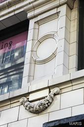 Chouteau & Lucas Add - Residential Income