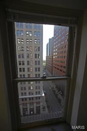 Chouteau & Lucas Add - Residential Income