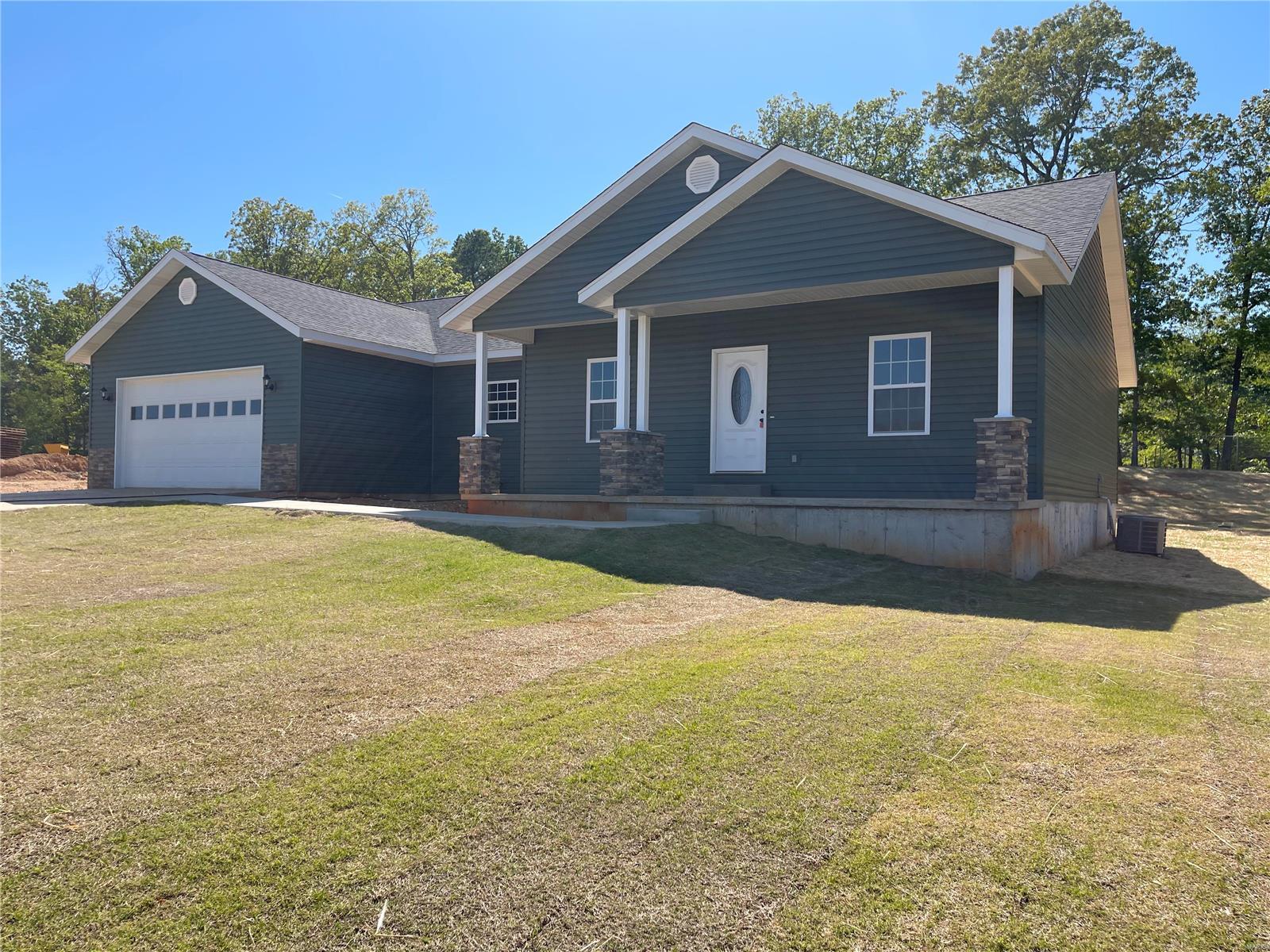 View Poplar Bluff, MO 63901 house