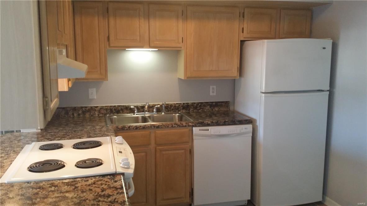 Summergate Garden Condos Ph3 - Residential