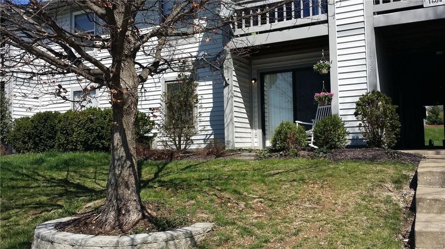 Welcome home to this beautiful garden condominium in Summergate.   This home has been completely updated including brand new hardwood flooring throughout, fresh paint, new countertops, updated fixtures, and a renovated bathroom.   The condo is just under 700 square feet with very large living & dining areas and a spacious bedroom with walk-in closet.   The condo also has washer & dryer hookups located within.  

This condo is ground-level with a wonderful covered porch to sit on in the evenings.  It is also a very short walk to the large community pool and clubhouse.   The common grounds and landscaping are well taken care of by the management team.

You will not find another St. Charles/St. Peters condo for such a great value. Location: Ground Level