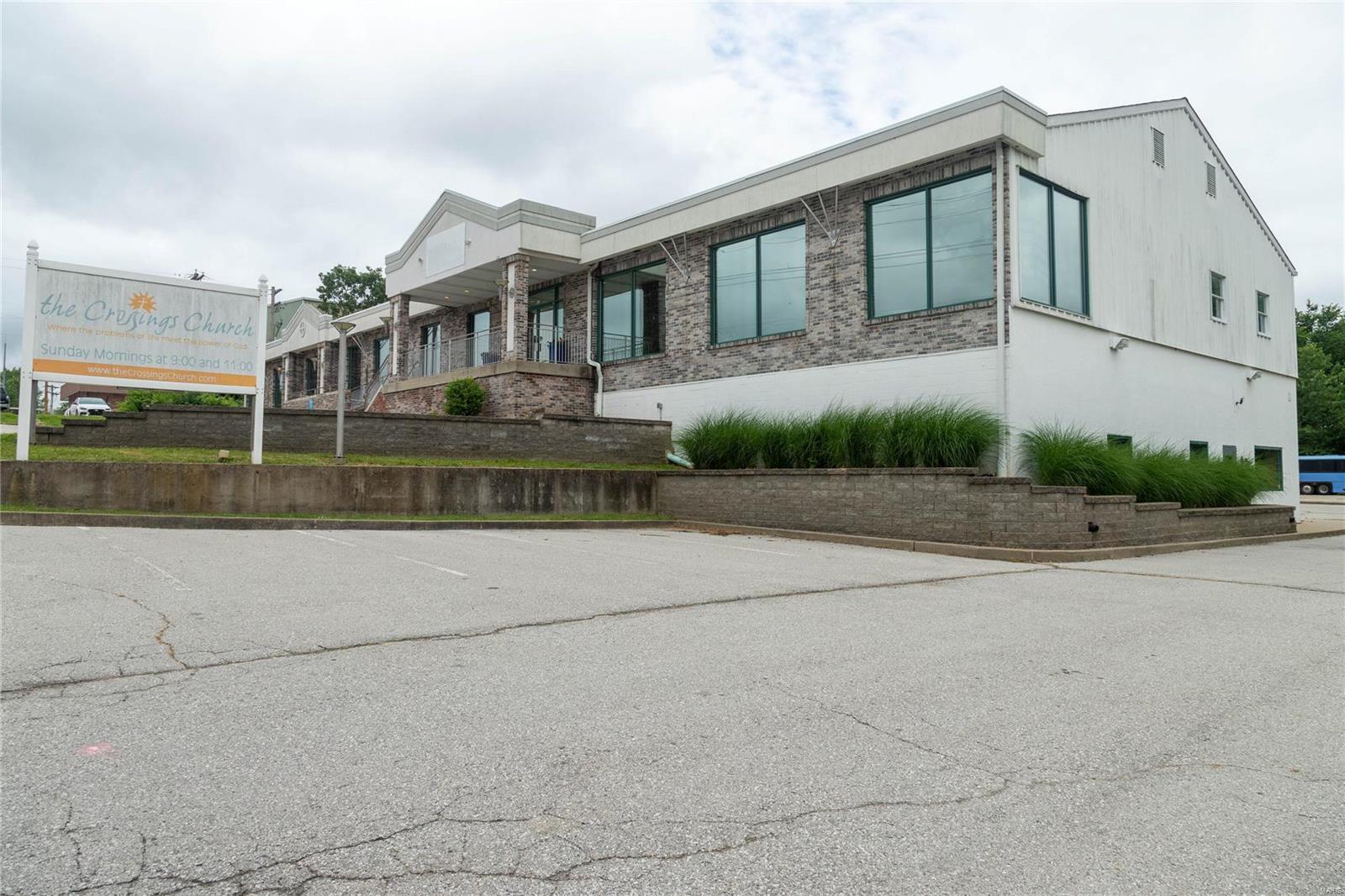 Baileys - Commercial Sale