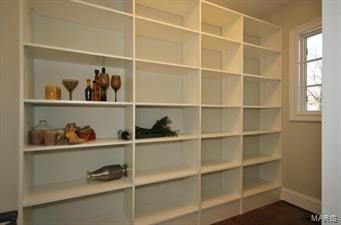 Town & Country Manor 3 - Residential