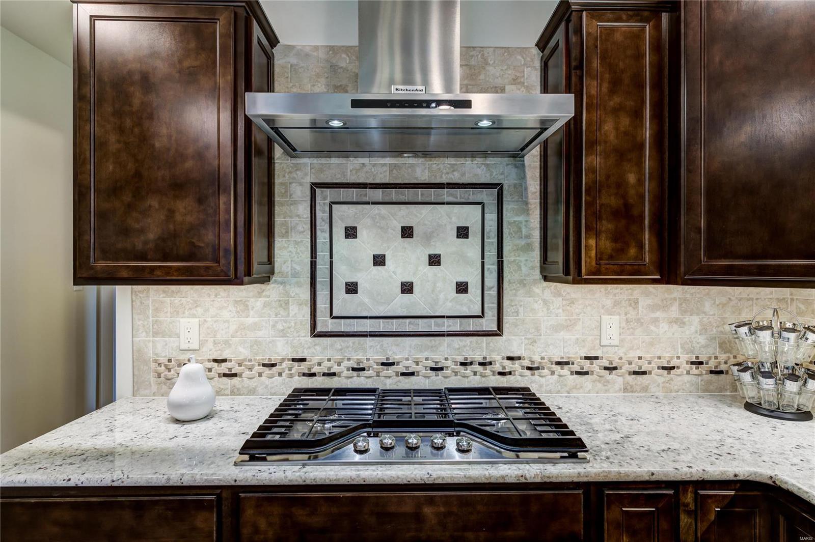 Woods Of Ladue The - Residential