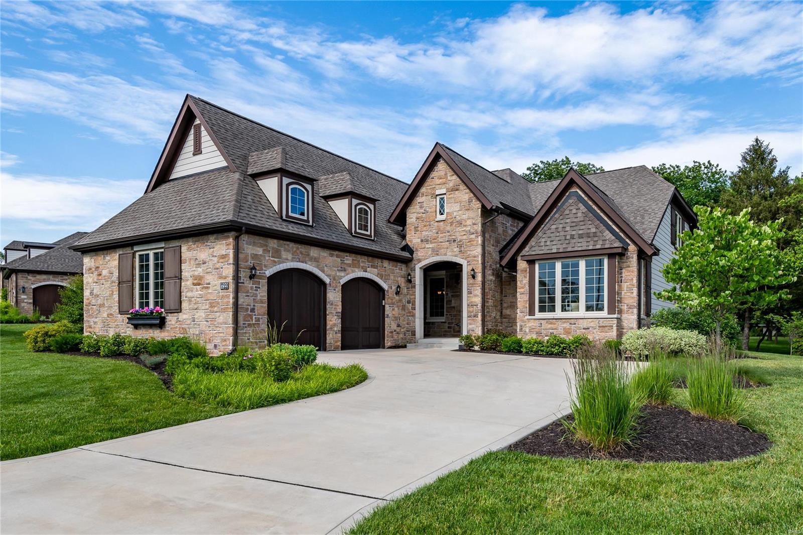 Woods Of Ladue The - Residential