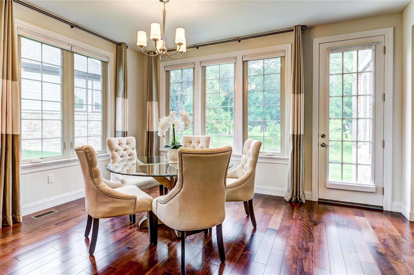 Woods Of Ladue The - Residential