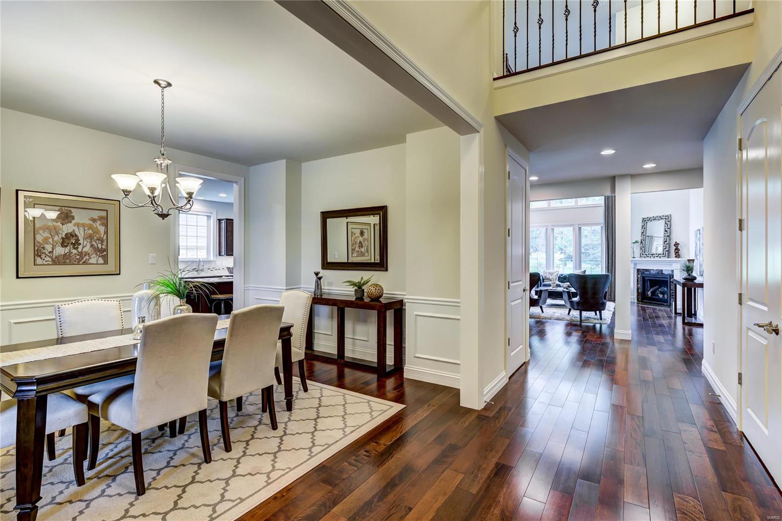 Woods Of Ladue The - Residential