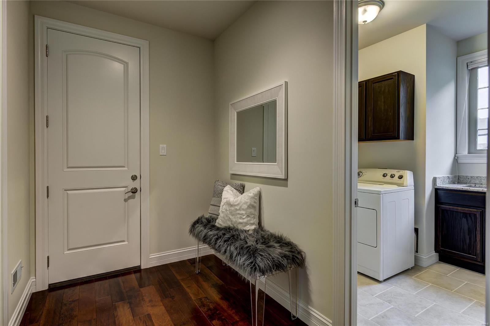 Woods Of Ladue The - Residential