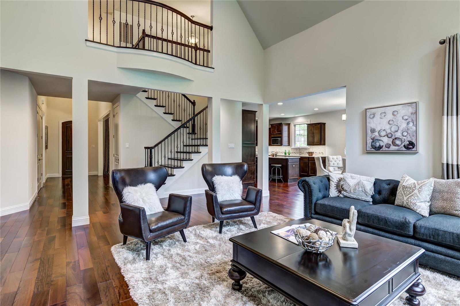 Woods Of Ladue The - Residential