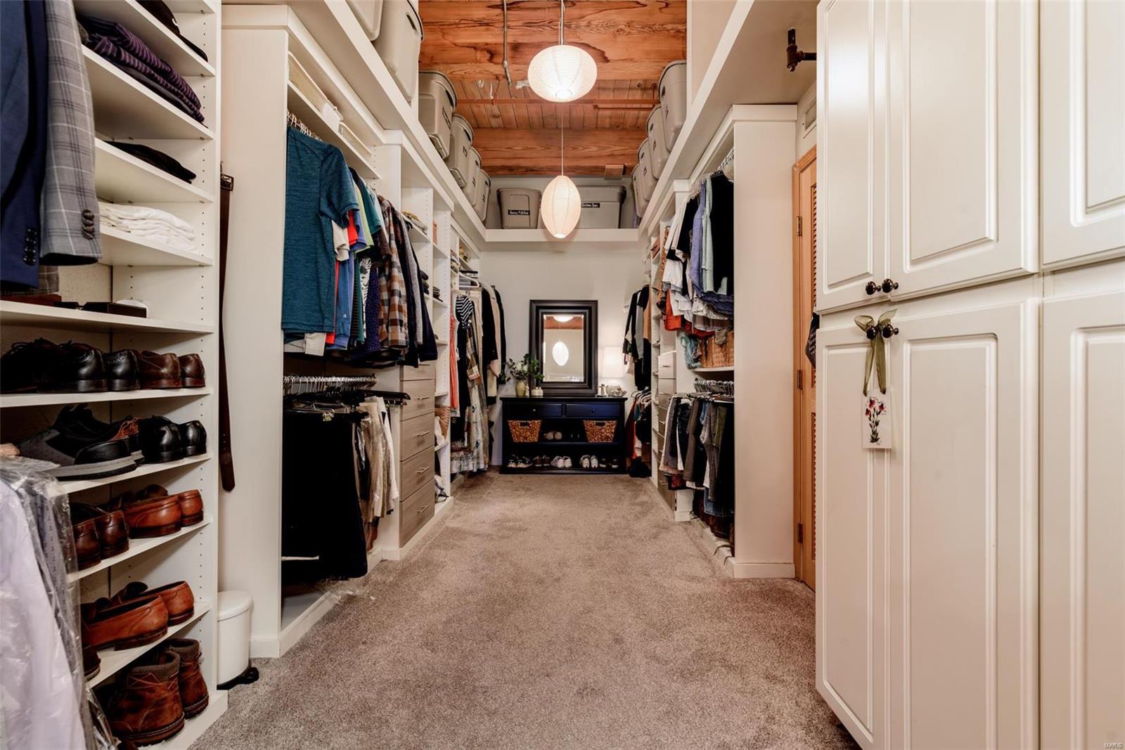 1222 Lucas Lofts Condo - Residential