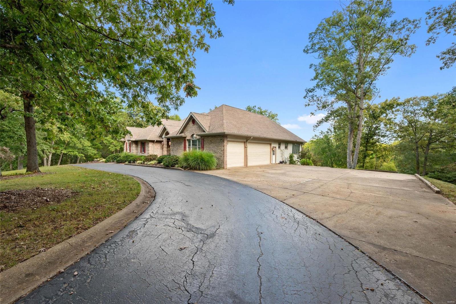 Warrenton, Missouri 63383, United States, 4 Bedrooms Bedrooms, ,4 BathroomsBathrooms,Residential,Pending,41867