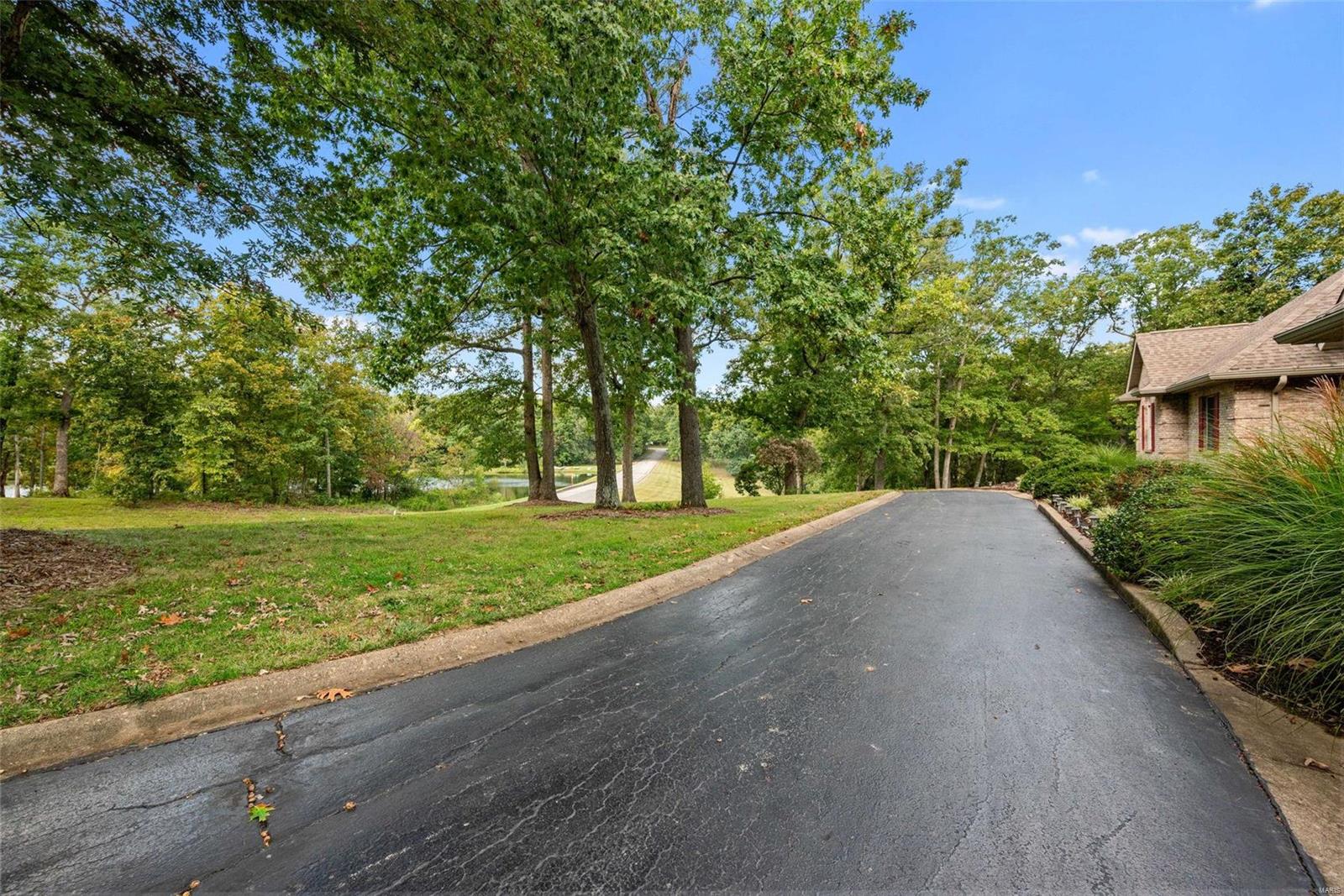 Warrenton, Missouri 63383, United States, 4 Bedrooms Bedrooms, ,4 BathroomsBathrooms,Residential,Pending,41867