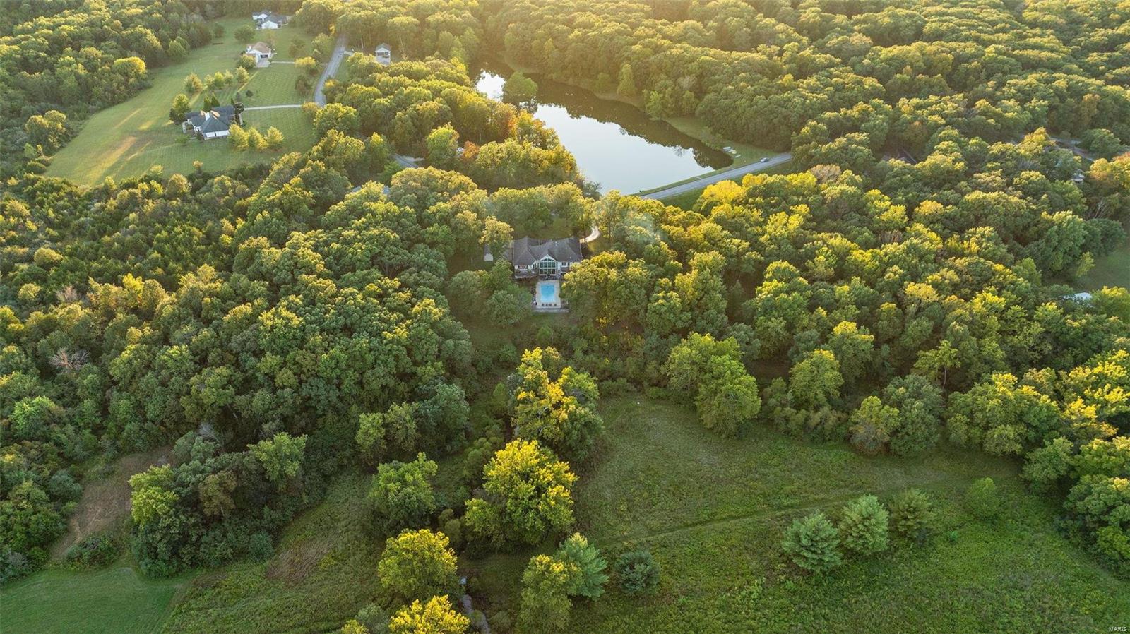 Warrenton, Missouri 63383, United States, 4 Bedrooms Bedrooms, ,4 BathroomsBathrooms,Residential,Pending,41867