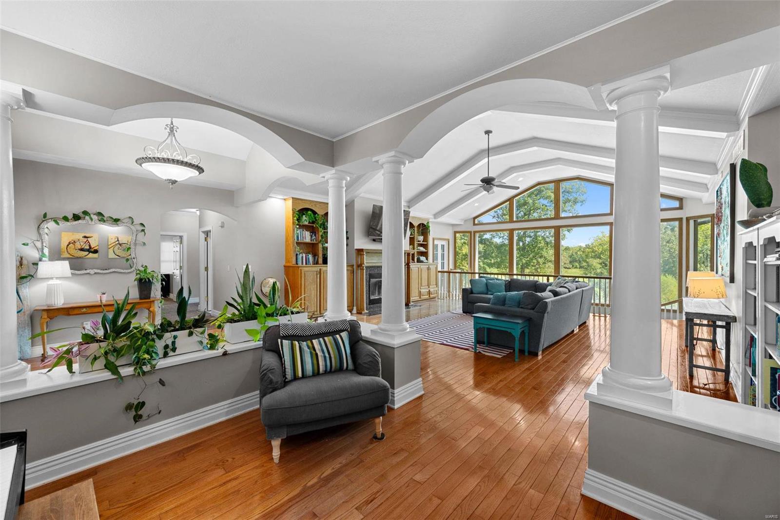 Warrenton, Missouri 63383, United States, 4 Bedrooms Bedrooms, ,4 BathroomsBathrooms,Residential,Pending,41867