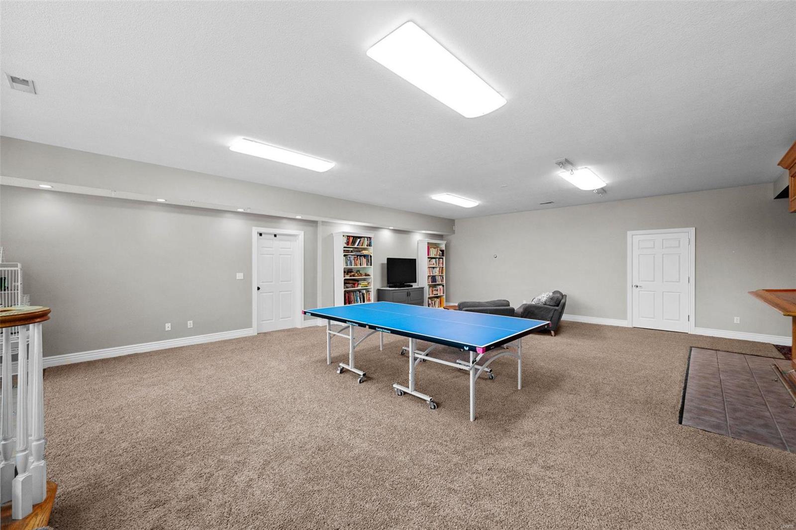 Warrenton, Missouri 63383, United States, 4 Bedrooms Bedrooms, ,4 BathroomsBathrooms,Residential,Pending,41867