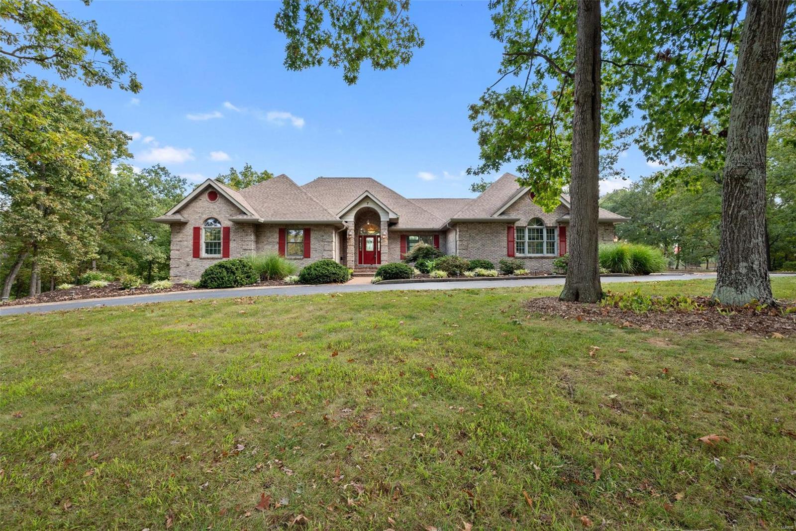 Warrenton, Missouri 63383, United States, 4 Bedrooms Bedrooms, ,4 BathroomsBathrooms,Residential,Pending,41867