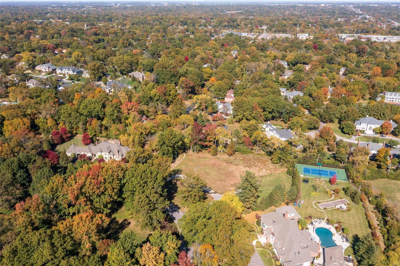 Huntleigh Woods - Land