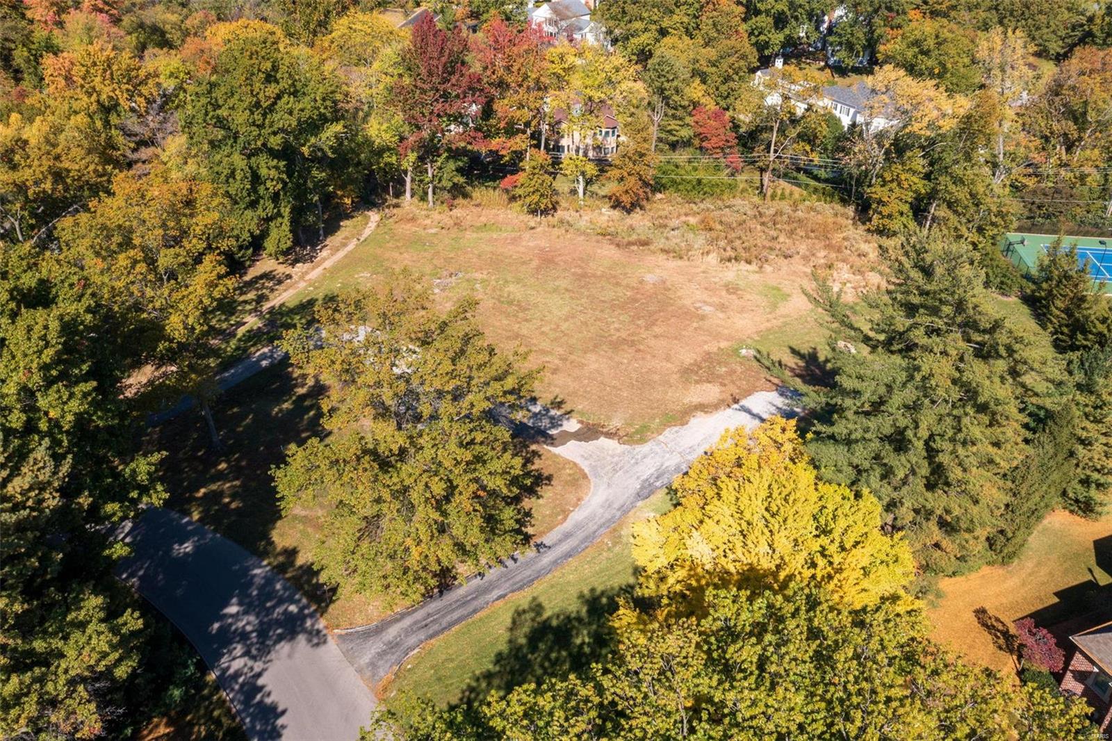 Huntleigh Woods - Land