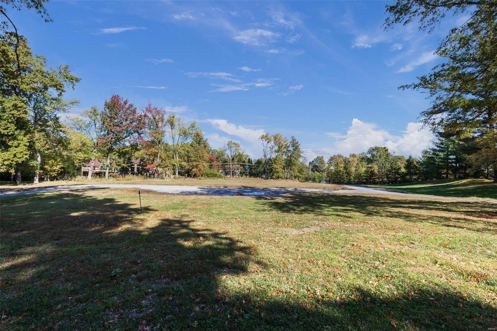 Huntleigh Woods - Land