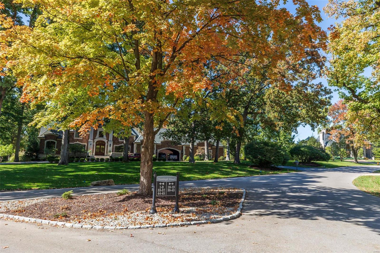 Huntleigh Woods - Land