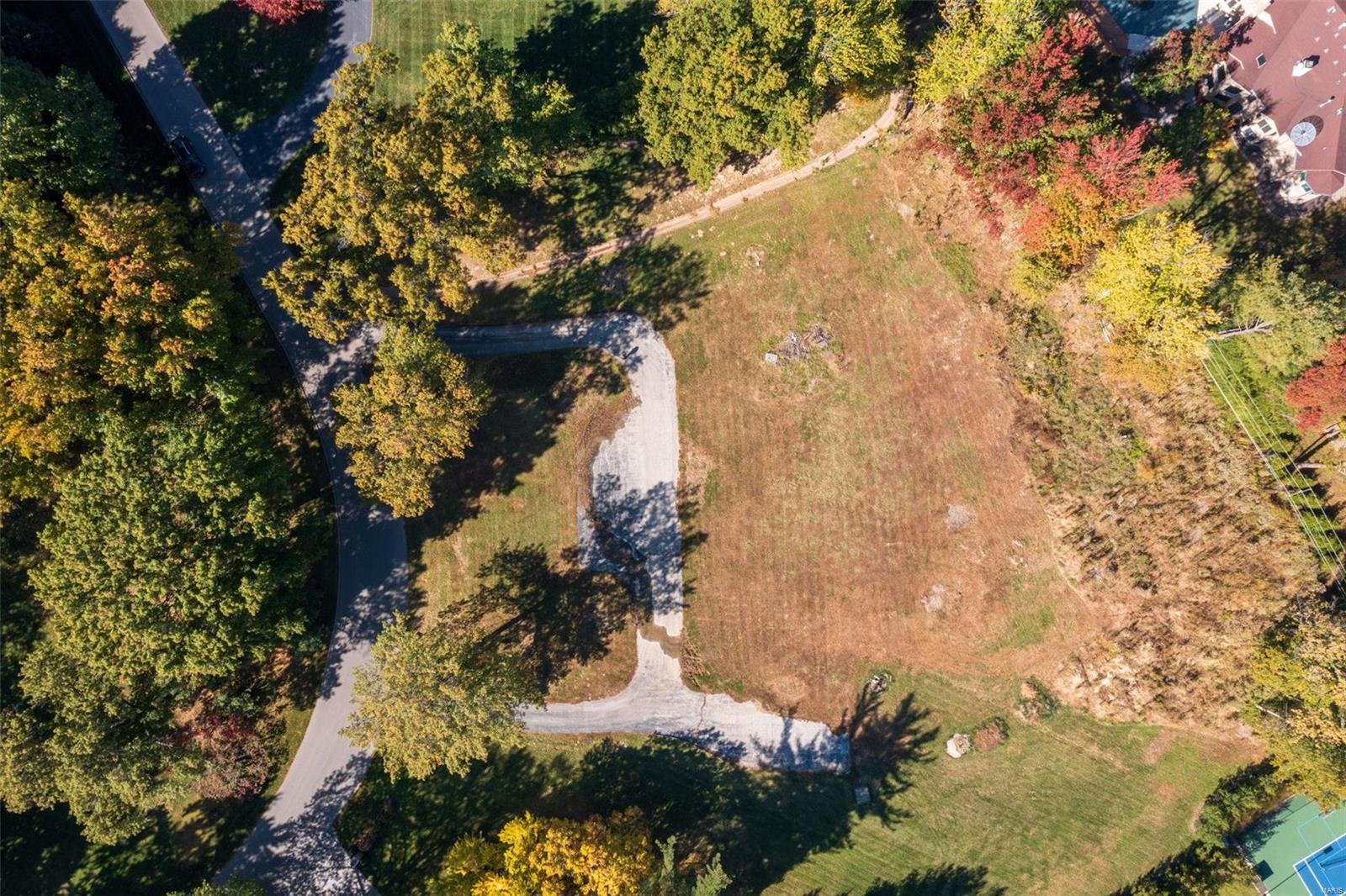 Huntleigh Woods - Land