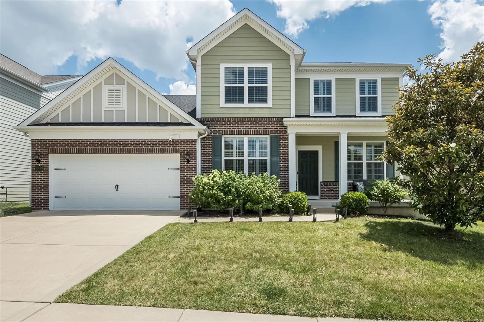Estates At Town & Country Crossing - Residential