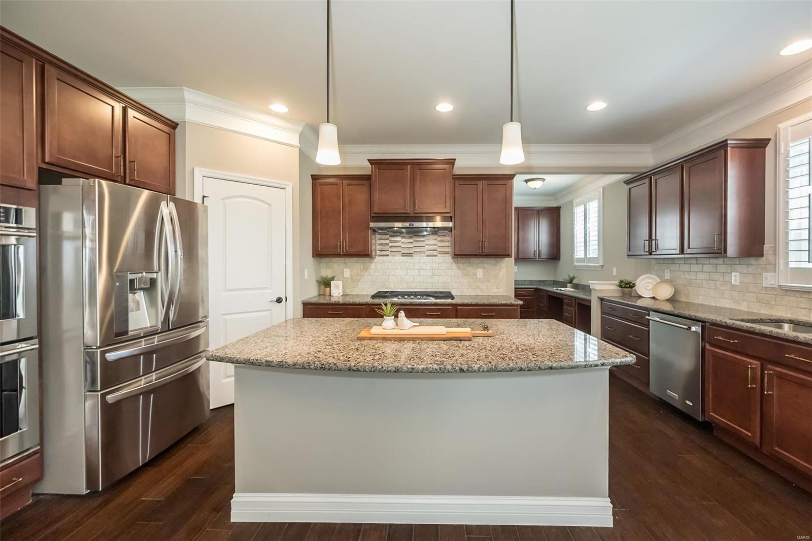 Estates At Town & Country Crossing - Residential