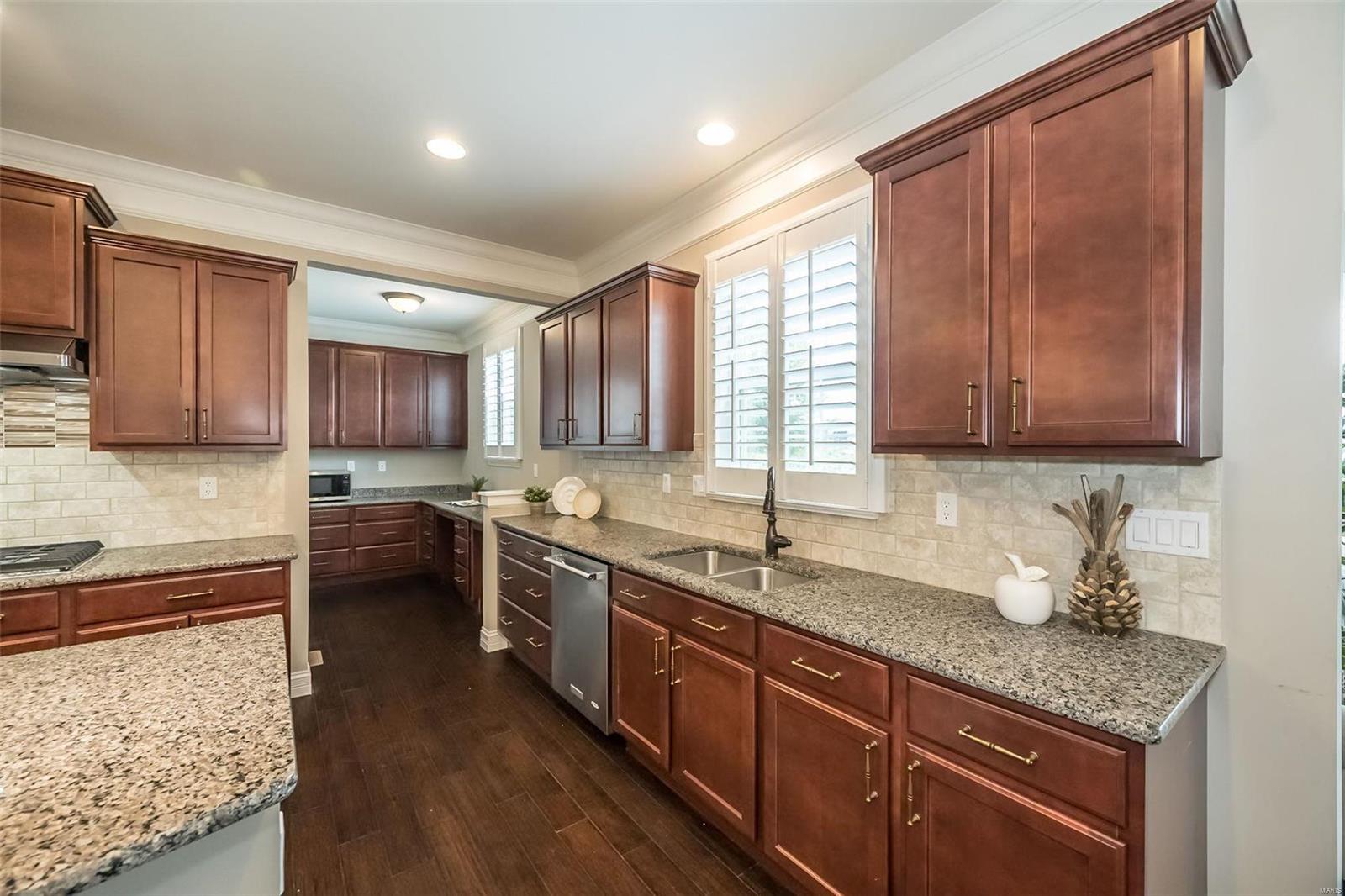 Estates At Town & Country Crossing - Residential