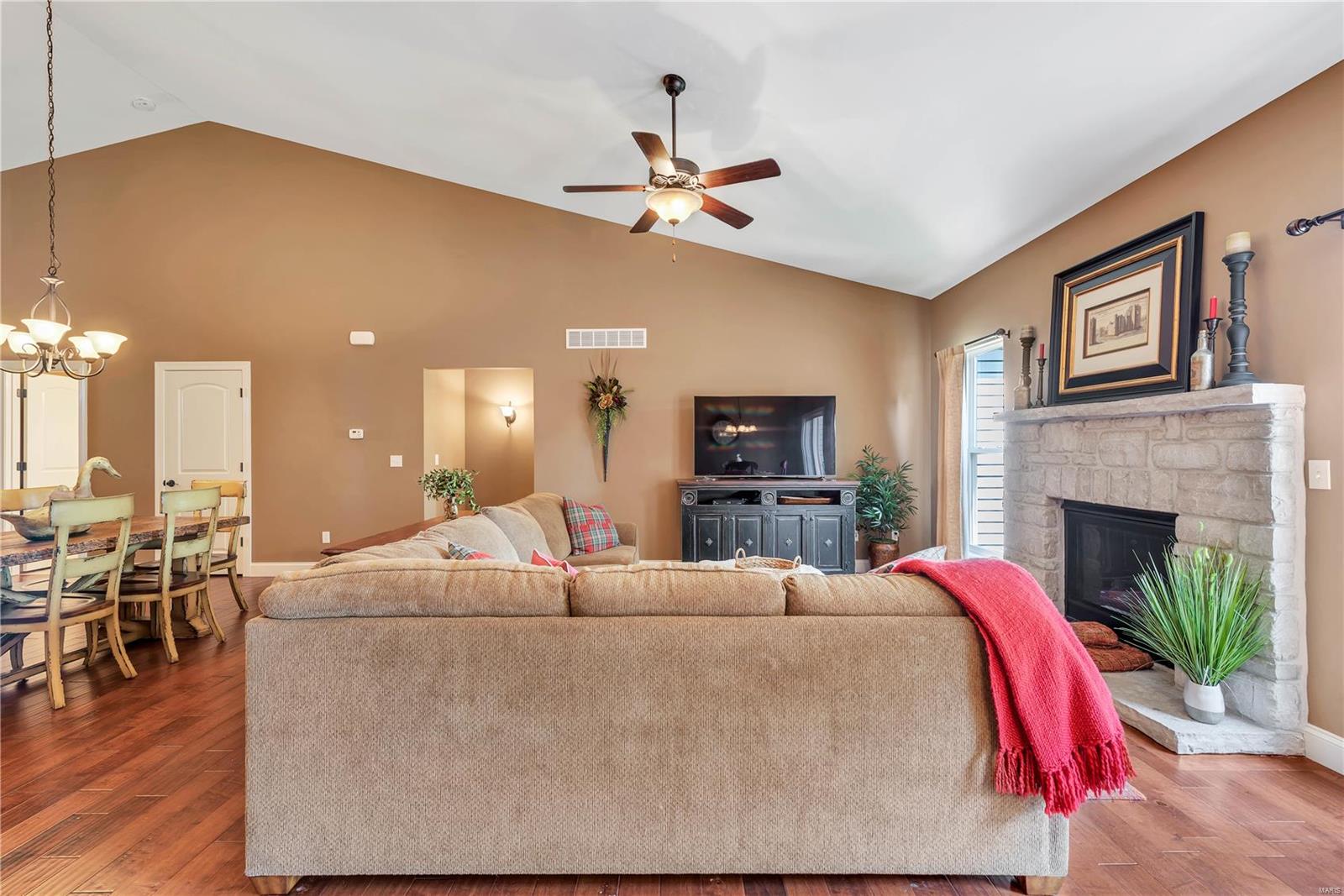 Villas At Autumn Glen - Residential