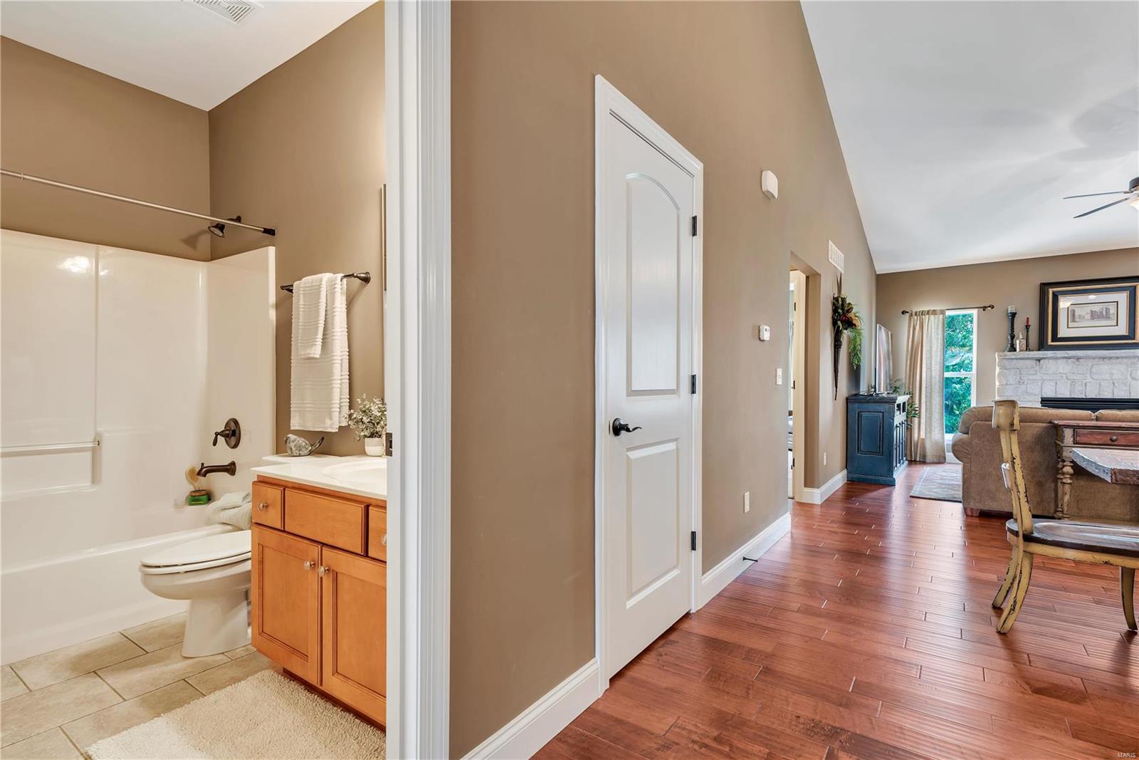 Villas At Autumn Glen - Residential