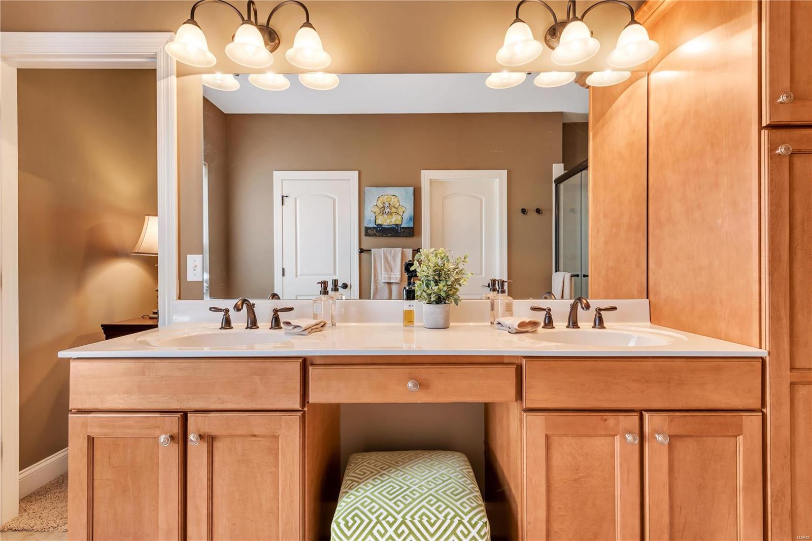 Villas At Autumn Glen - Residential