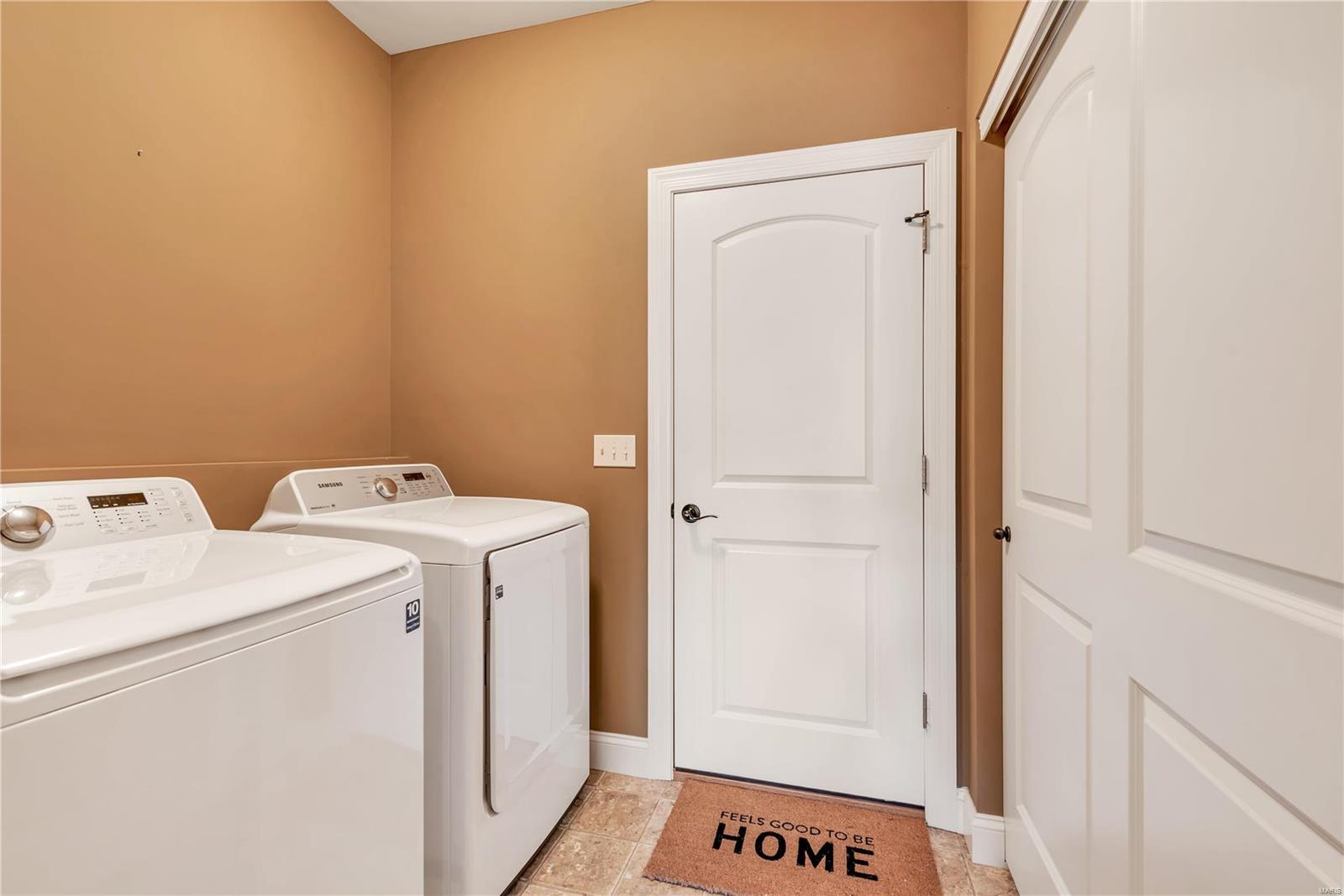 Villas At Autumn Glen - Residential