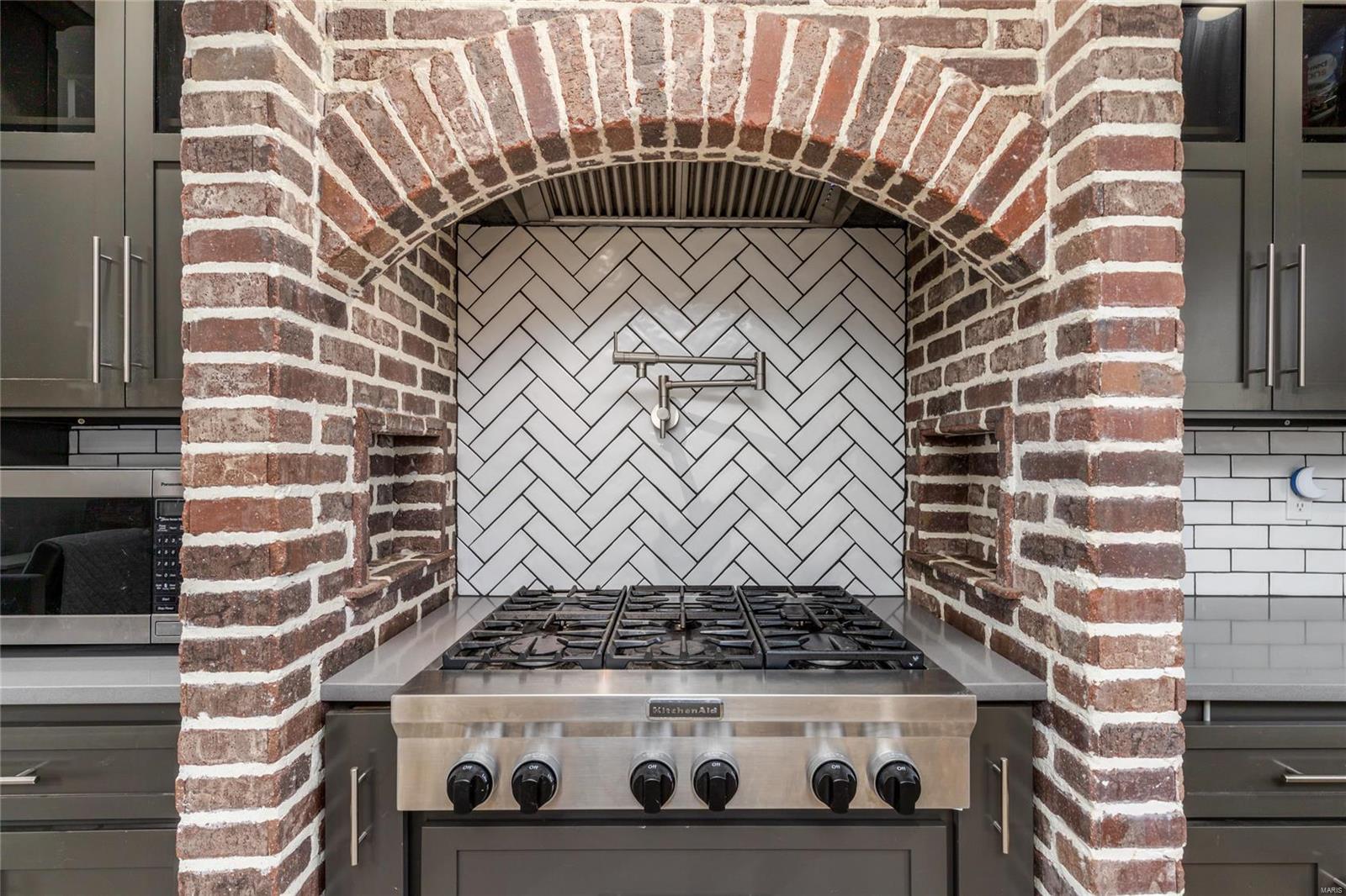 Crismon Development - Residential