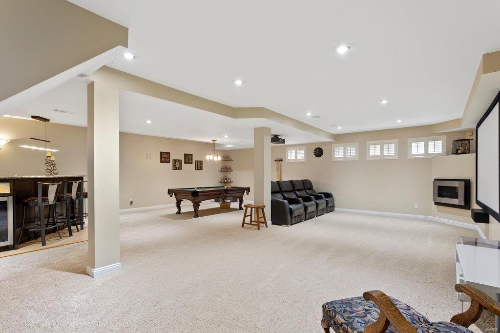 Essex Point - Residential