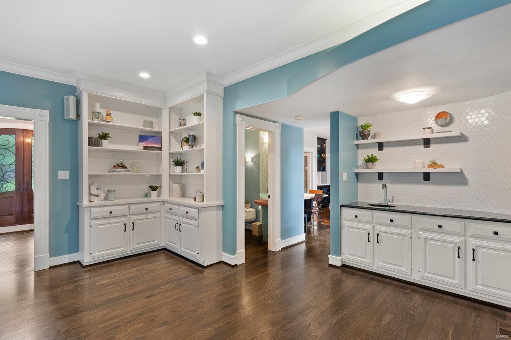 Essex Point - Residential