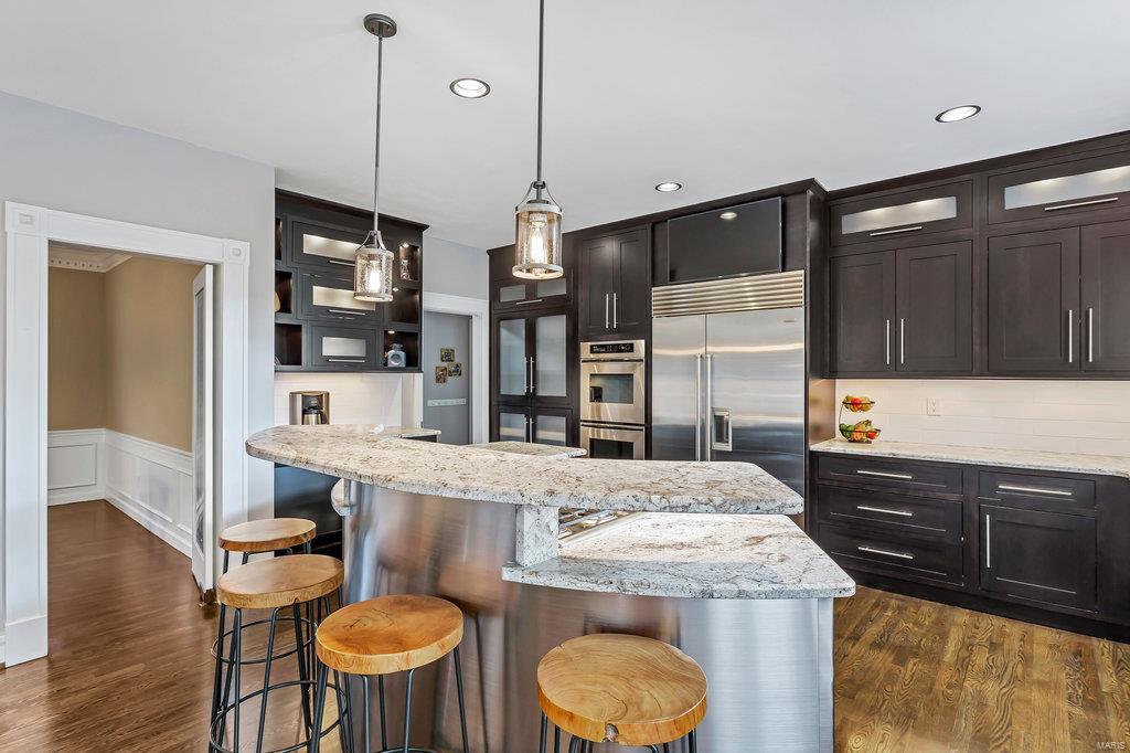 Essex Point - Residential